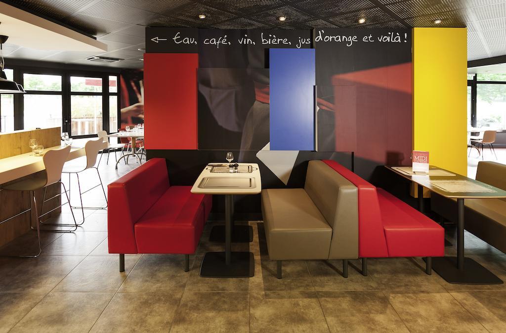 ไอบิส เอฟรี Hotel Courcouronnes ภายนอก รูปภาพ